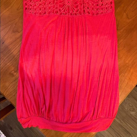 Piacé tank with a crochet back - Picture 3 of 3